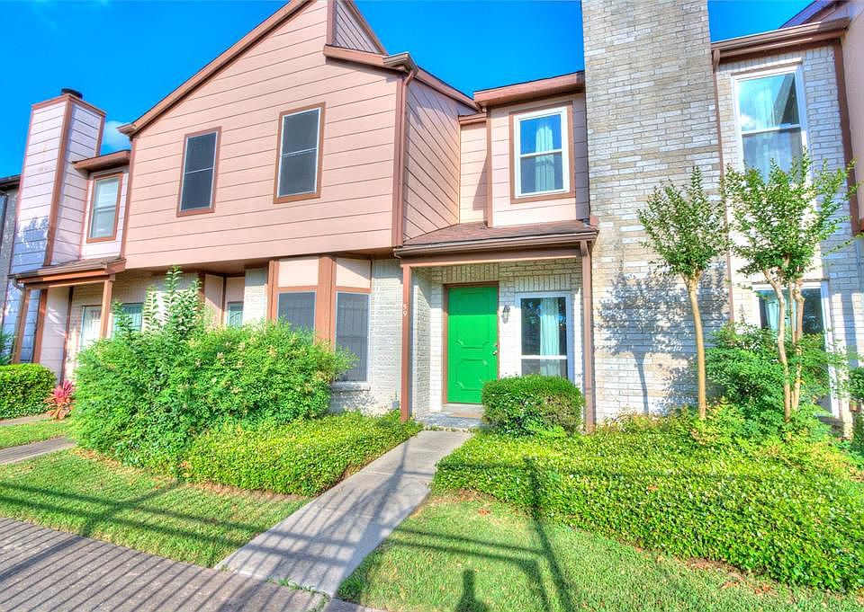1st image of 12400 Brookglade Cir Unit 59