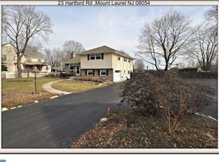 23 Hartford Rd, Mount Laurel, NJ 08054