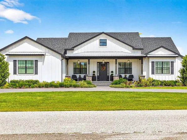 32831 3rd Ave, San Antonio, FL 33576