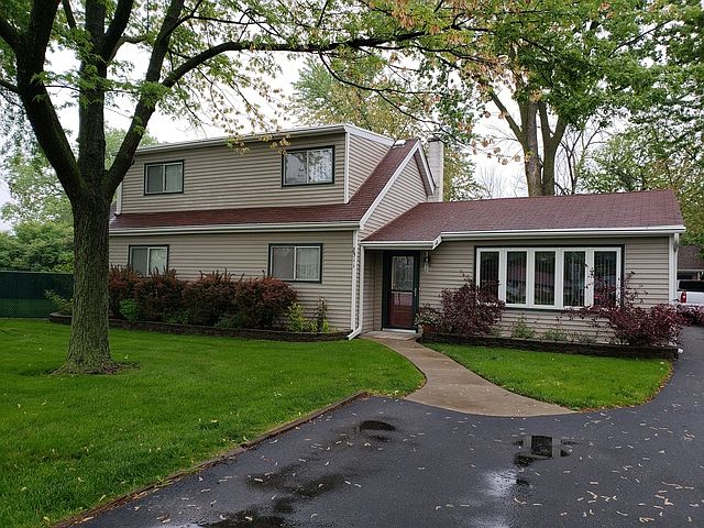 1st image of 8511 Melvina Ave