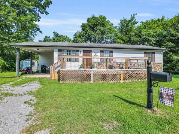 14947 Railroad St, Sale Creek, TN 37373