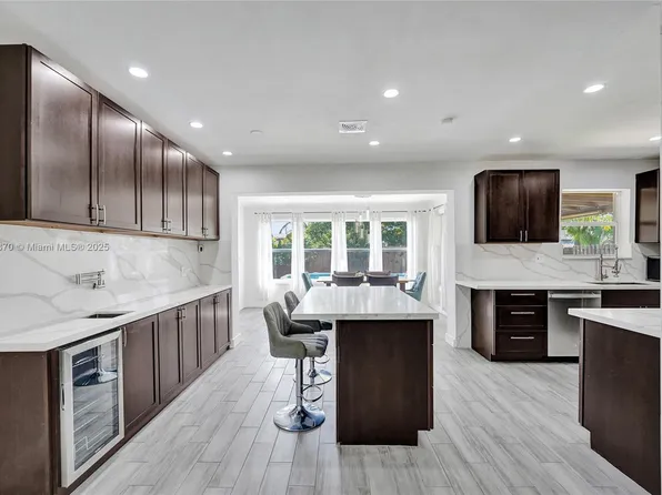 3120 SW 23rd St, Fort Lauderdale, FL 33312