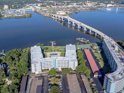 1224 S Peninsula Dr APT 221, Daytona Beach, FL, 32118