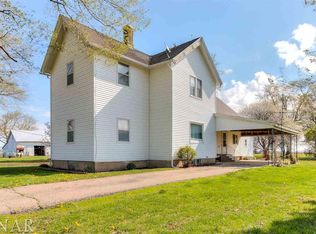 301 N 3500 East Rd, Farmer City, IL 61842