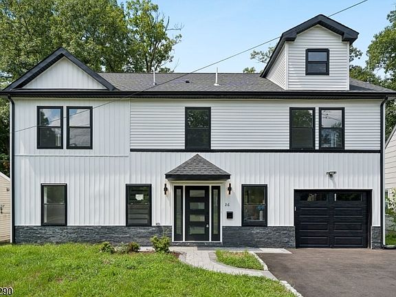2nd image of 26 Hunterdon Rd