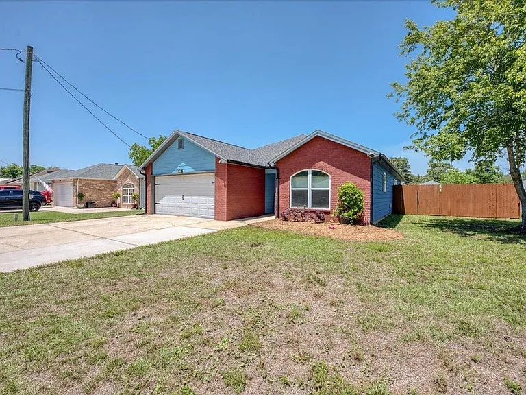 1765 Old Ranch Rd — Photo 3