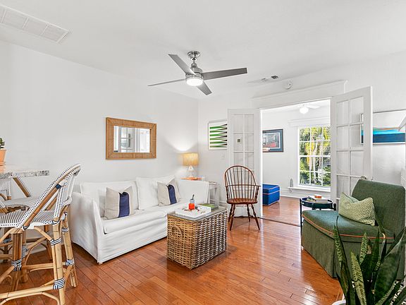 4th image of 603 S Newport Ave APT 3