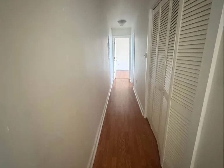 1409 W Thompson St #B — Photo 9