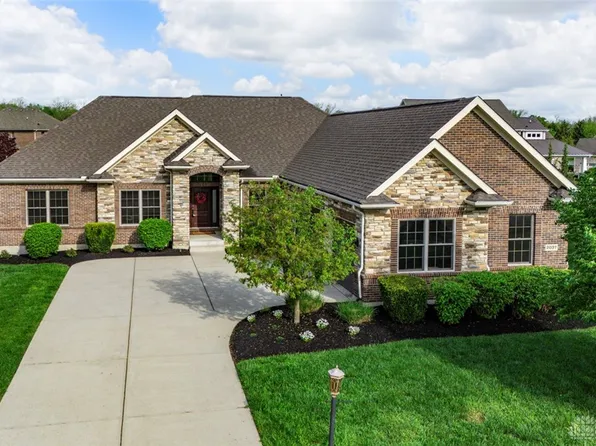 2037 Stablehand Dr, Dayton, OH 45458