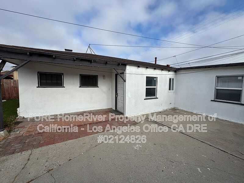 1st image of 4157 1/2 W 162nd St