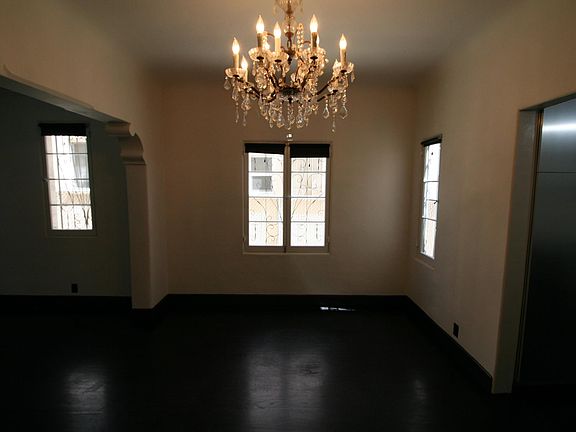 4th image of 434 S Palm Dr #434