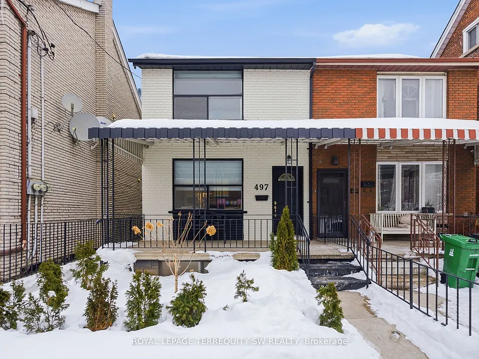 497 Ossington Ave #BASEMENT