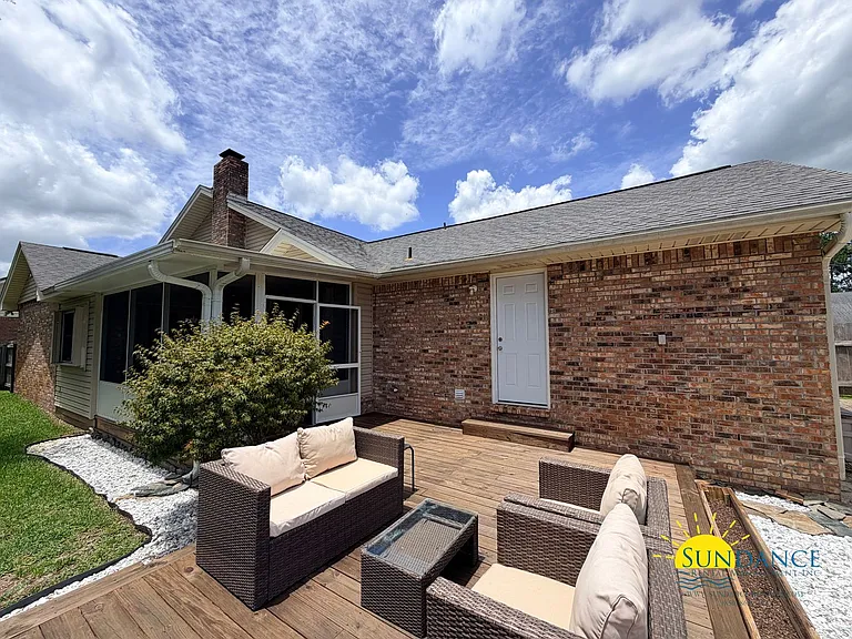 541 E Timberlake Dr — Photo 25