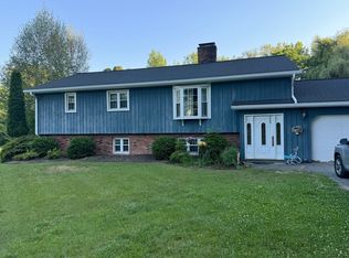 15 Drapeau Rd, New Milford, CT 06776