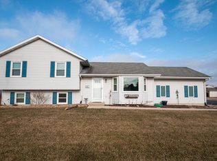 1105 Lincoln Rd, Oregon, WI 53575