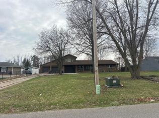 1922 Greenwood Dr, Ottumwa, IA 52501