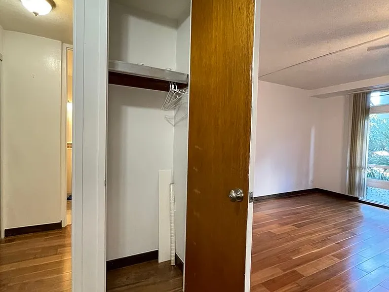 1511 Nuuanu Ave #136 — Photo 5