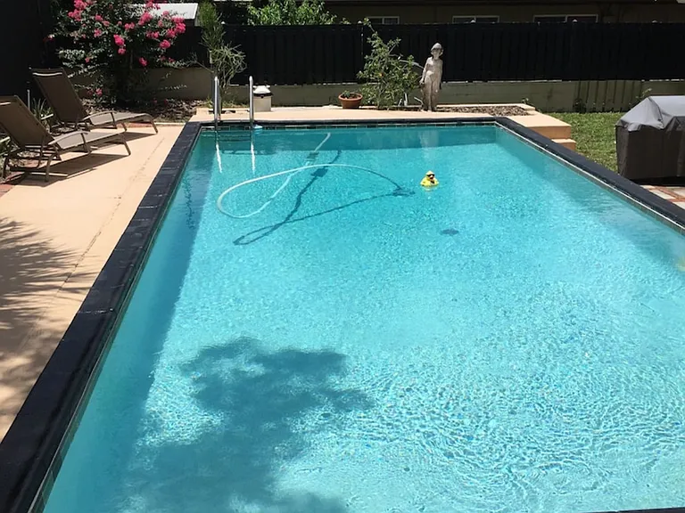 Sycamore Dr — Photo 9