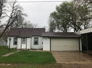 45 2nd Ave E, Bristol, SD 57219