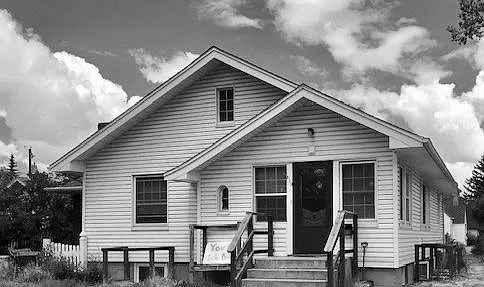 819 E Bradley St Photo 1