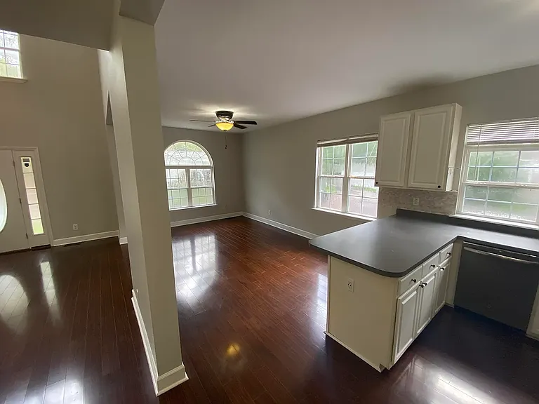 9679 Jamison Rd — Photo 23