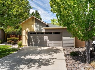 5627 Crescent Hill Way, Sparks, NV 89436