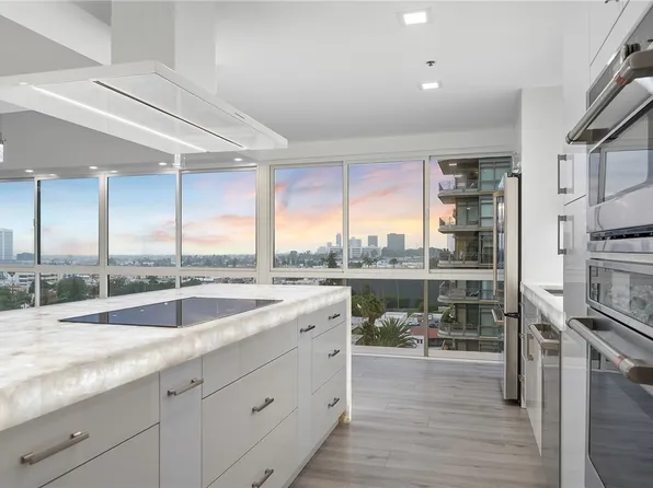 10790 Wilshire Blvd APT 806, Los Angeles, CA 90024