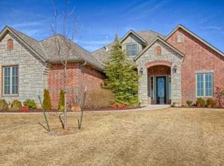 6562 Valley View Rd, Edmond, OK 73034