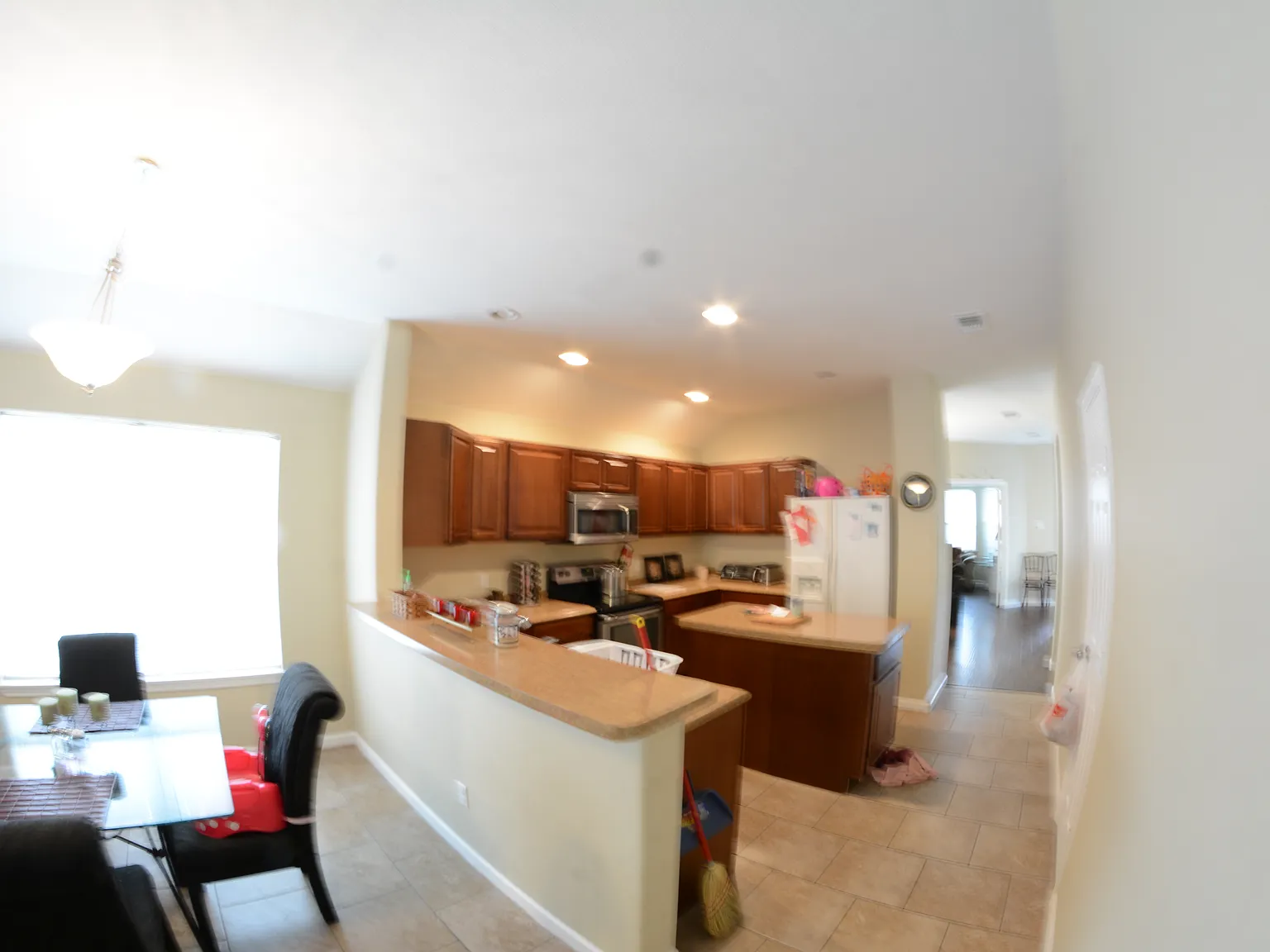 2004 Jasmine Valley Dr — Photo 2