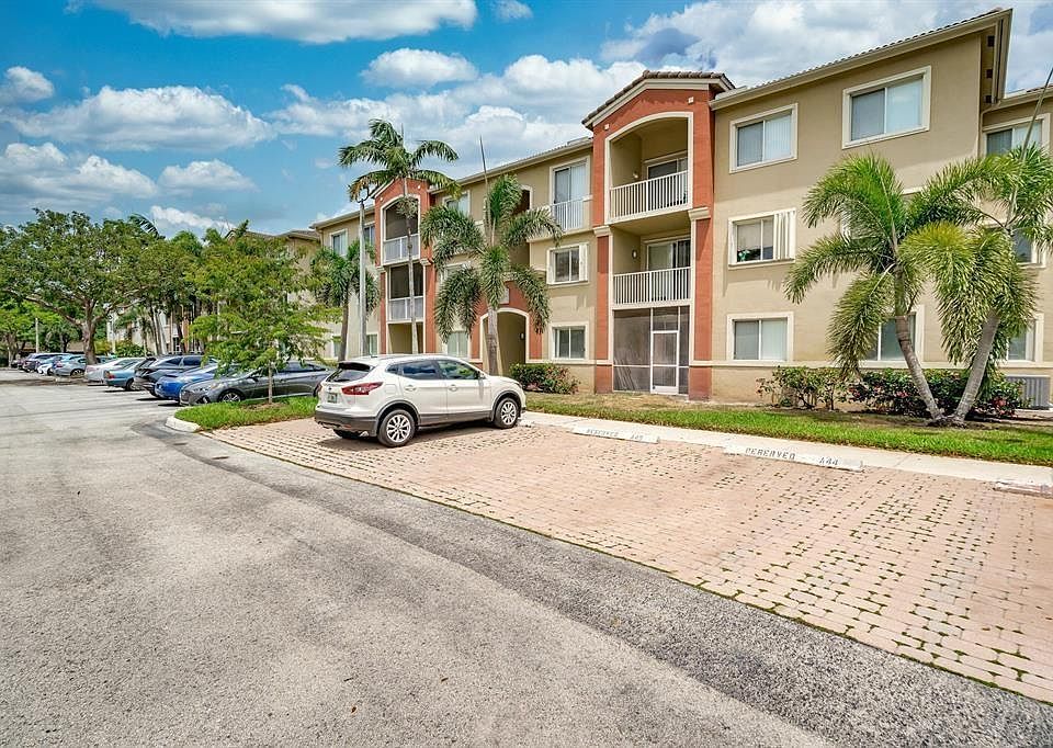 1st image of 7085 Nova Drive #226