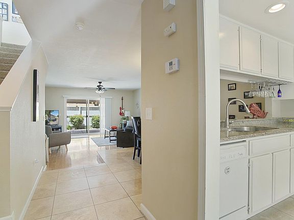 5th image of 2930 Driftwood Pl APT 38