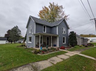 408 N Salisbury, Davis, IL 61019