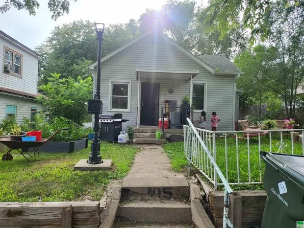 105 Alice St, Sioux City, IA 51105