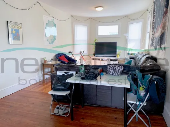 12 Wensley St, Roxbury Crossing, MA