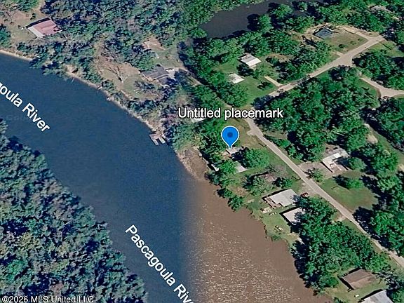 2nd image of 2109 Pascagoula Dr
