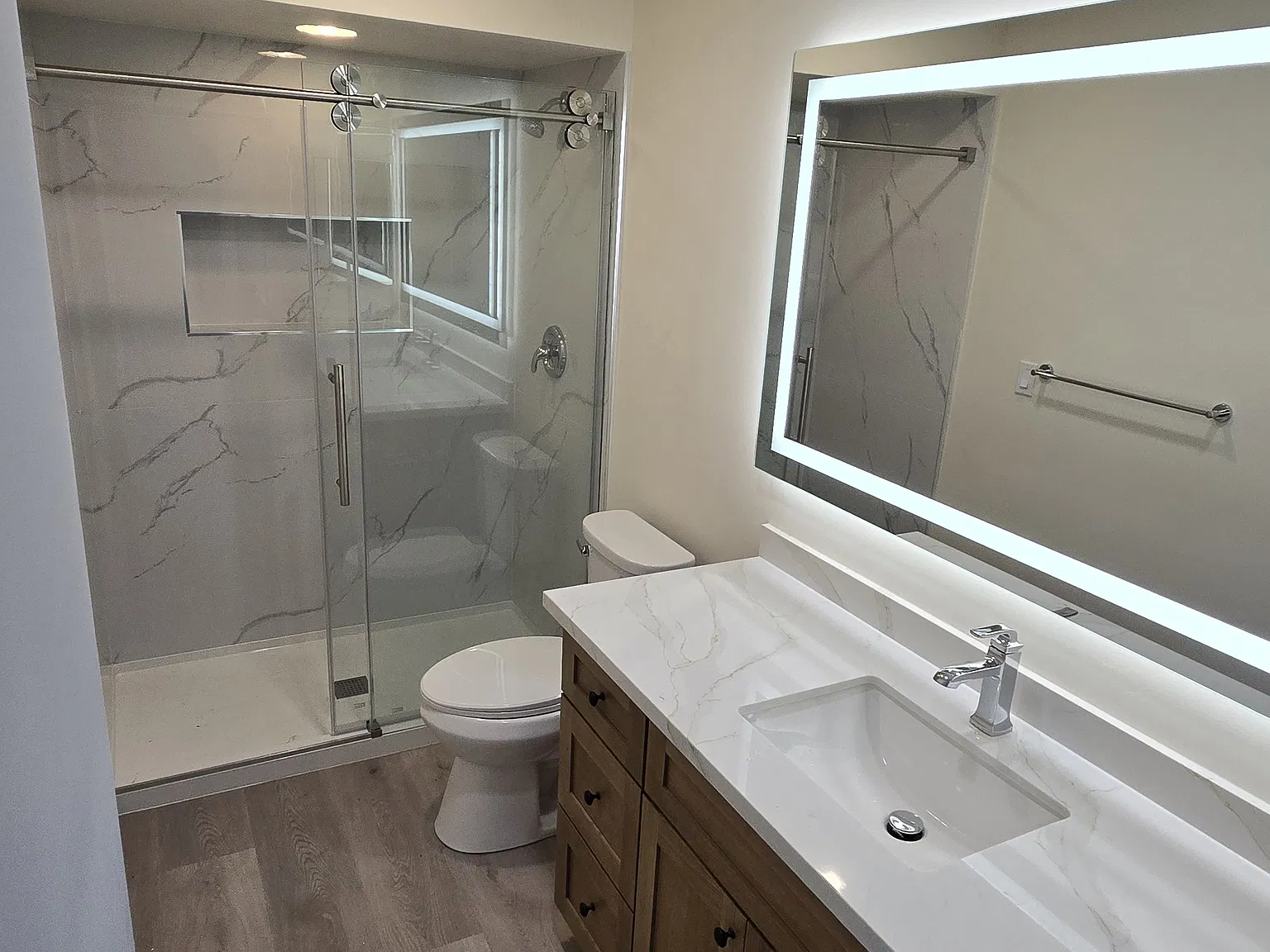 4770 Point Loma Ave — Photo 2