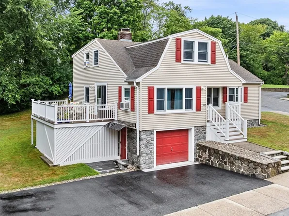 463 Elliott St, Beverly, MA 01915