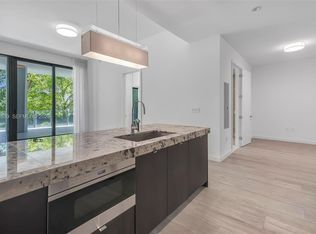 2831 S Bayshore Dr Unit 402, Miami, FL 33133