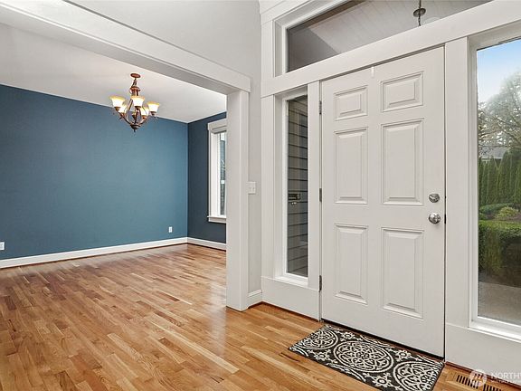 4th image of 9110 NE 160th Place