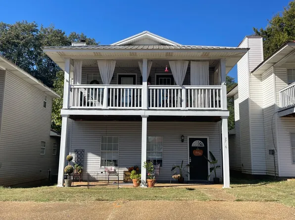 2736 Sumner Pl, Tuscaloosa, AL 35401