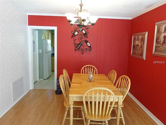 3rd image of 1351 S Duncan Ave