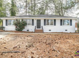 4158 Log Cabin Dr, Macon, GA 31204