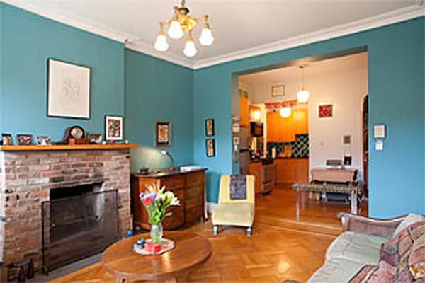 Sold by Warren Lewis Realty | media 18