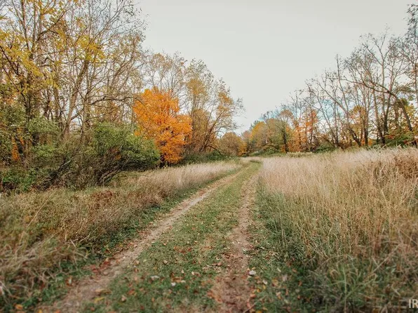 0 County Line Rd, New Carlisle, IN 46552