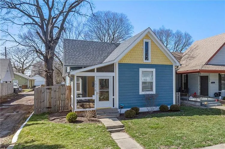 1028 Dawson St photo 1