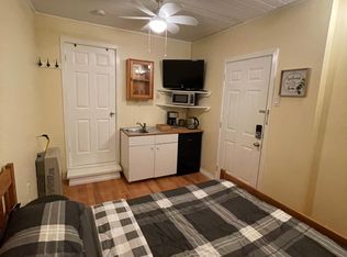 (Undisclosed Address), North Vancouver, BC V7K 2E1