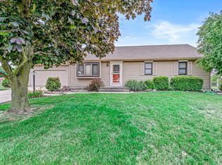 10570 Brookston Dr E, Osceola, IN 46561