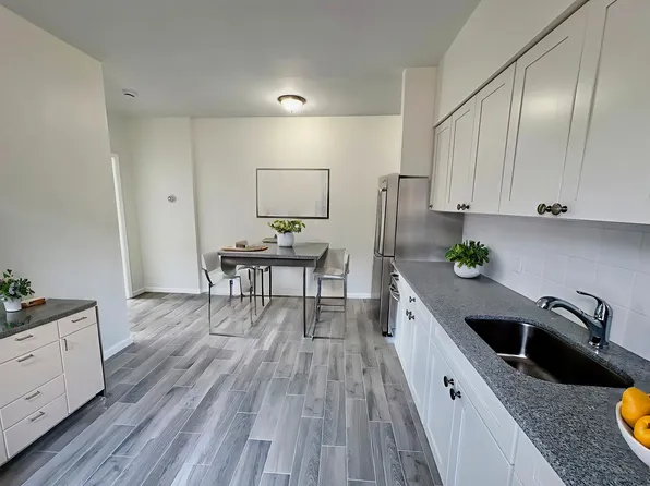 404 Stegman Parkway image 4 of 13