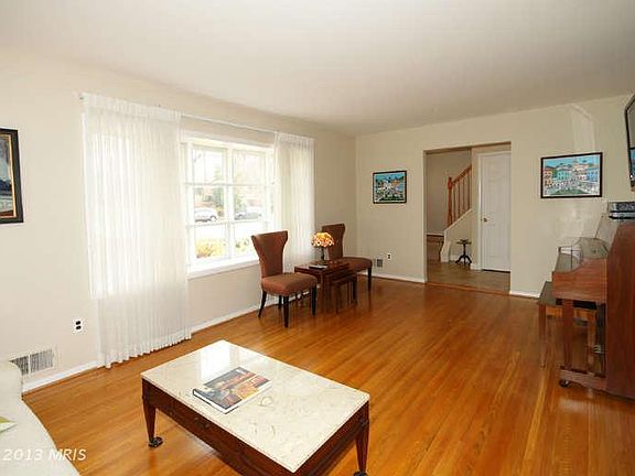 4th image of 4210 Braeburn Dr