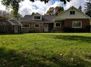 112 Apollo Dr, Rochester, NY 14626